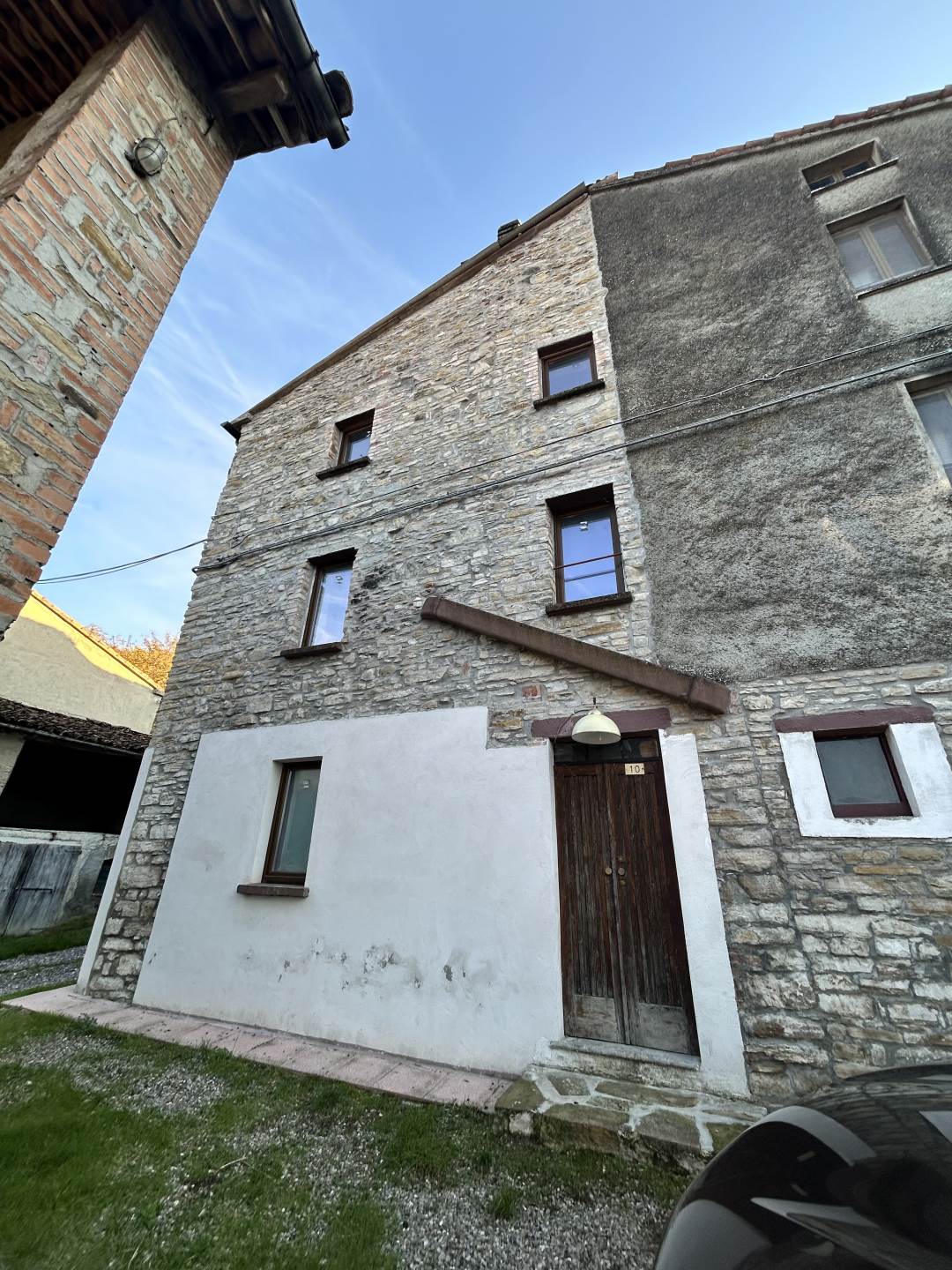 Casa semi indipendente - TRAVO
