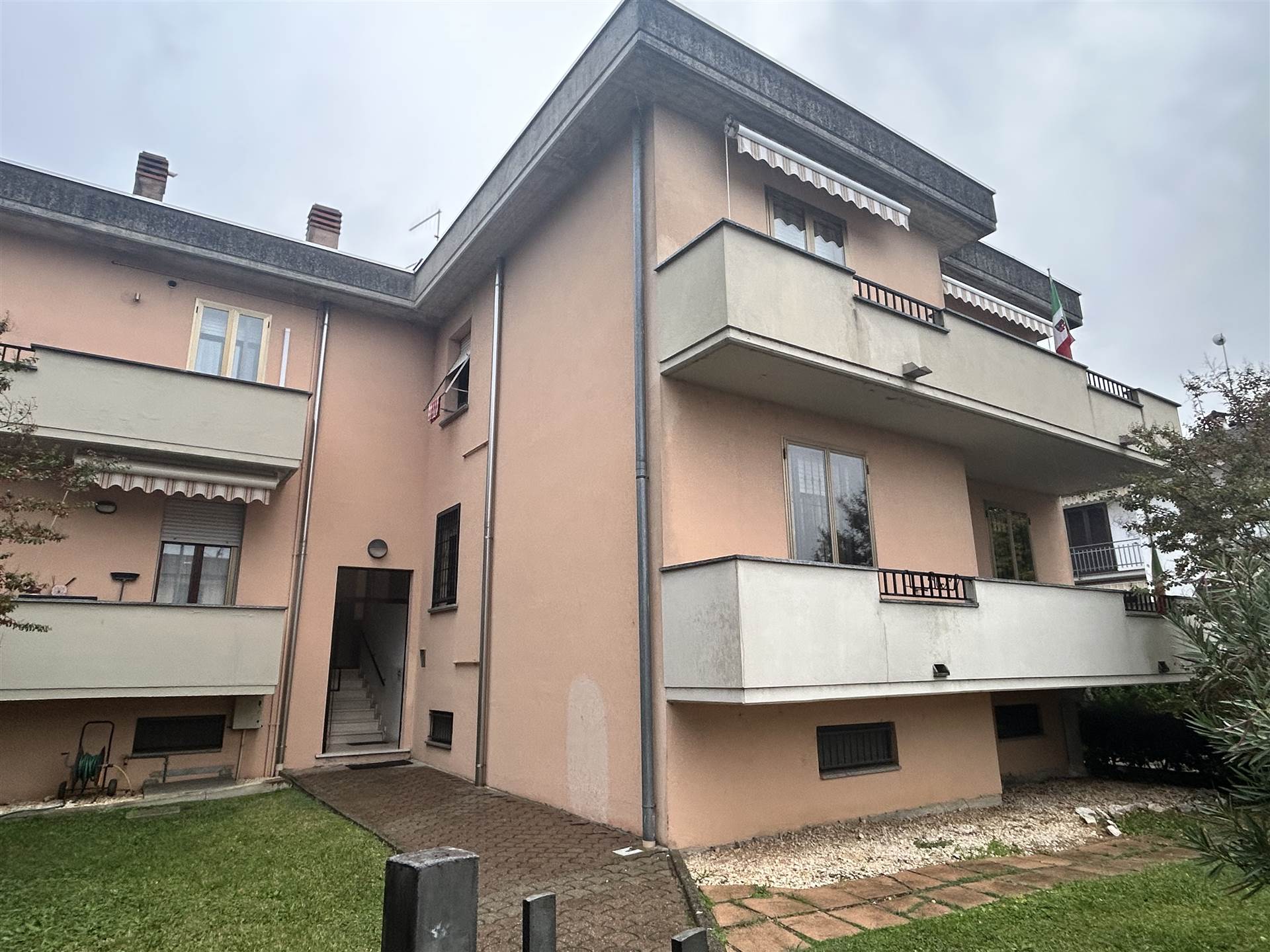 Appartamento - SAN GIORGIO PIACENTINO