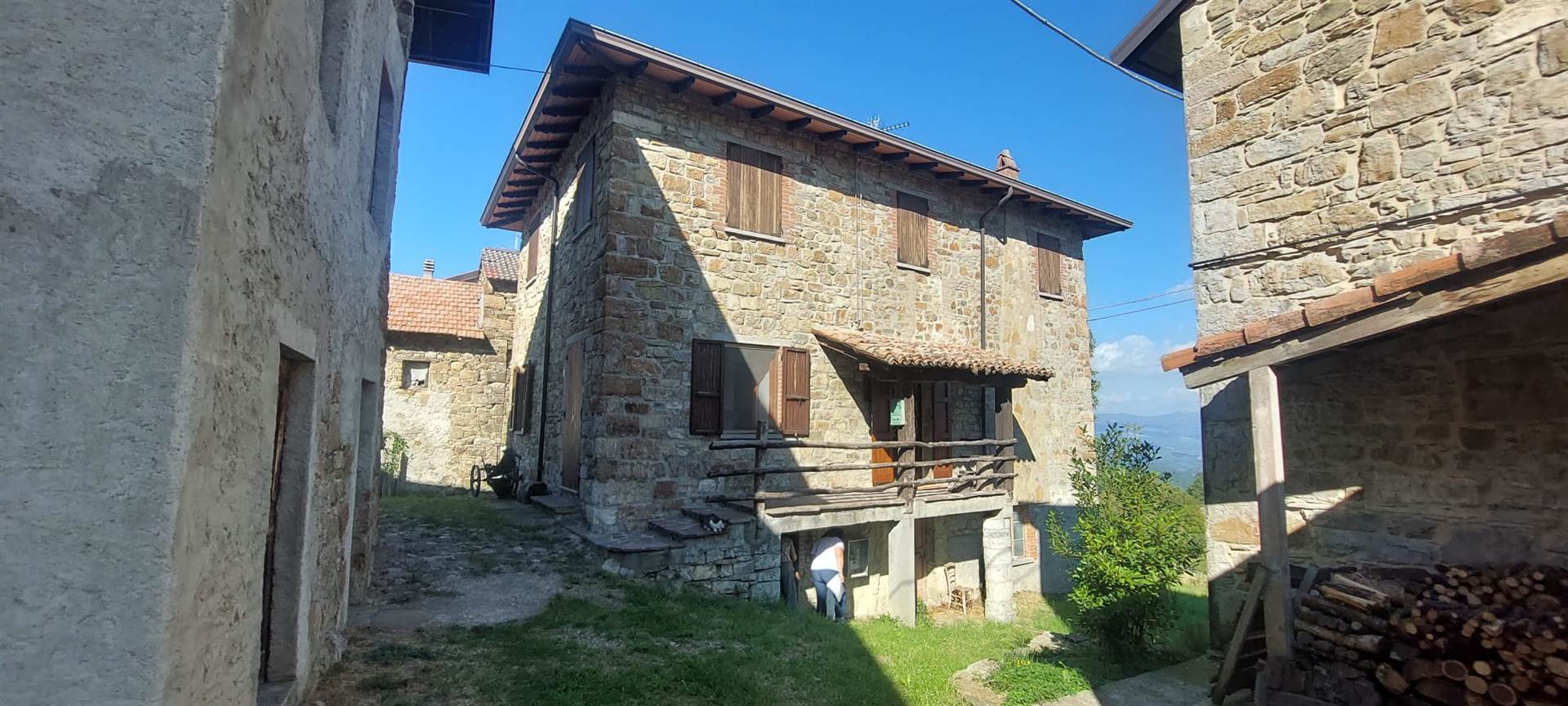 Rustico casale - FERRIERE